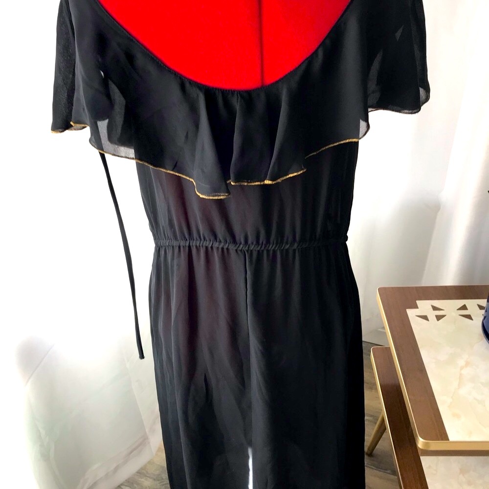 Vintage black dress with gold trim - Picture 2 of 7